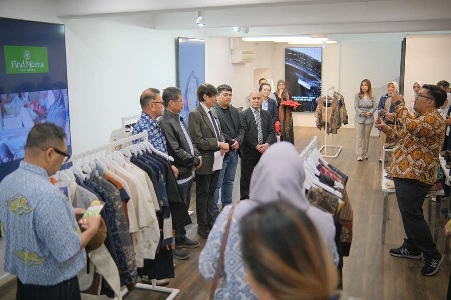 Gallery image
